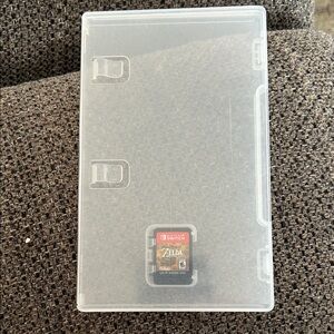 Nintendo Switch Zelda Breath of the Wild in Case